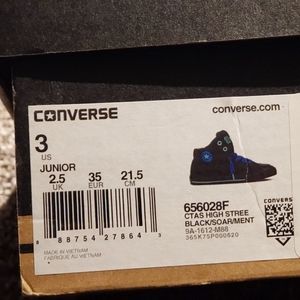 Big Kids size 3 Hightop Converse